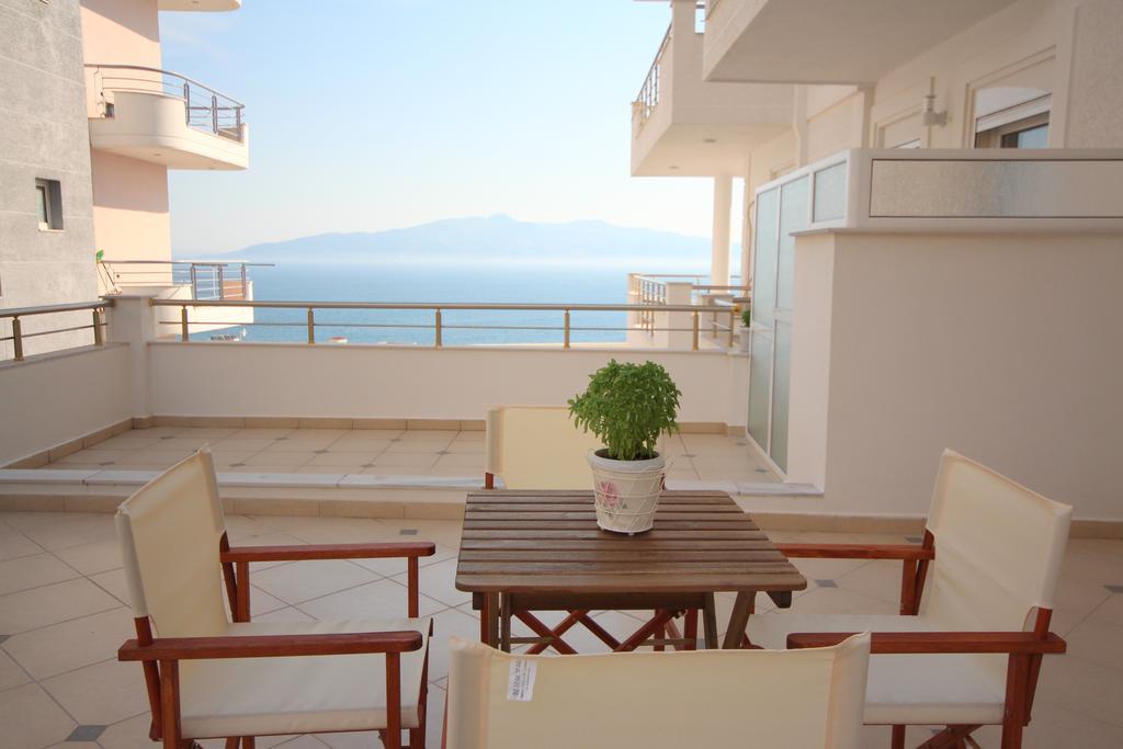 Nefeli Apartments Sarandë Exteriör bild