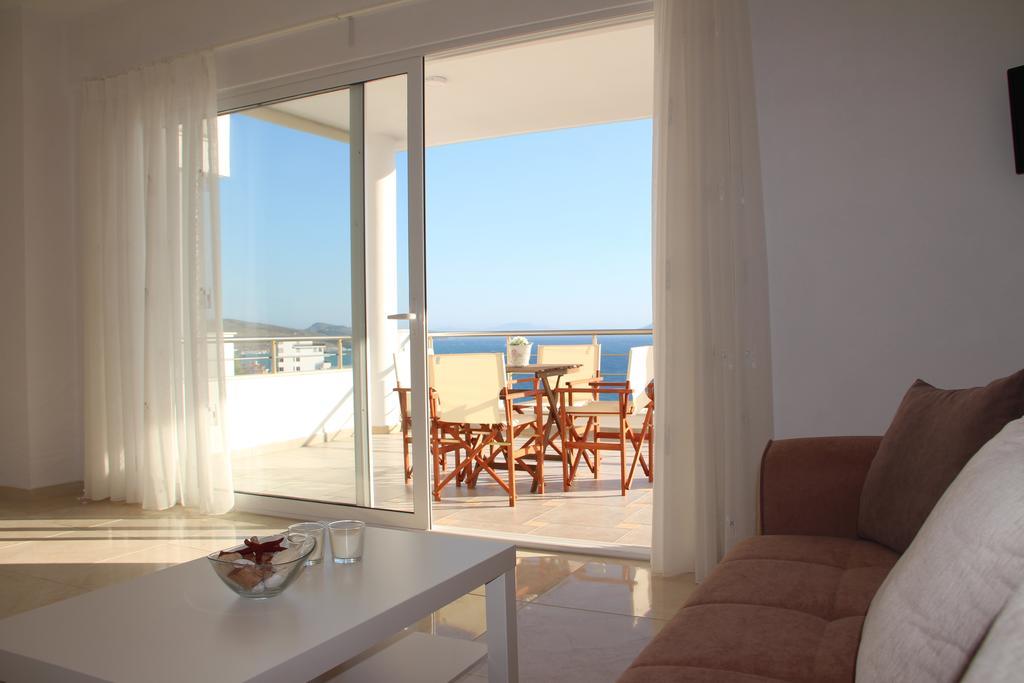 Nefeli Apartments Sarandë Exteriör bild