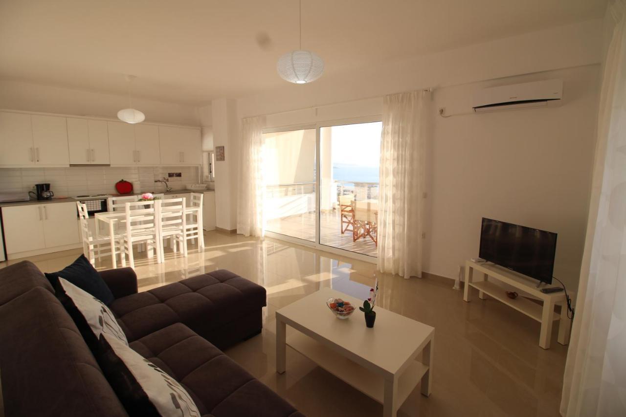 Nefeli Apartments Sarandë Exteriör bild